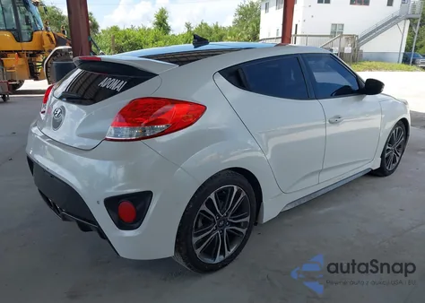 2016 Hyundai Veloster Turbo z USA, uszkodzony, nr VIN KMHTC6AE2GU286286